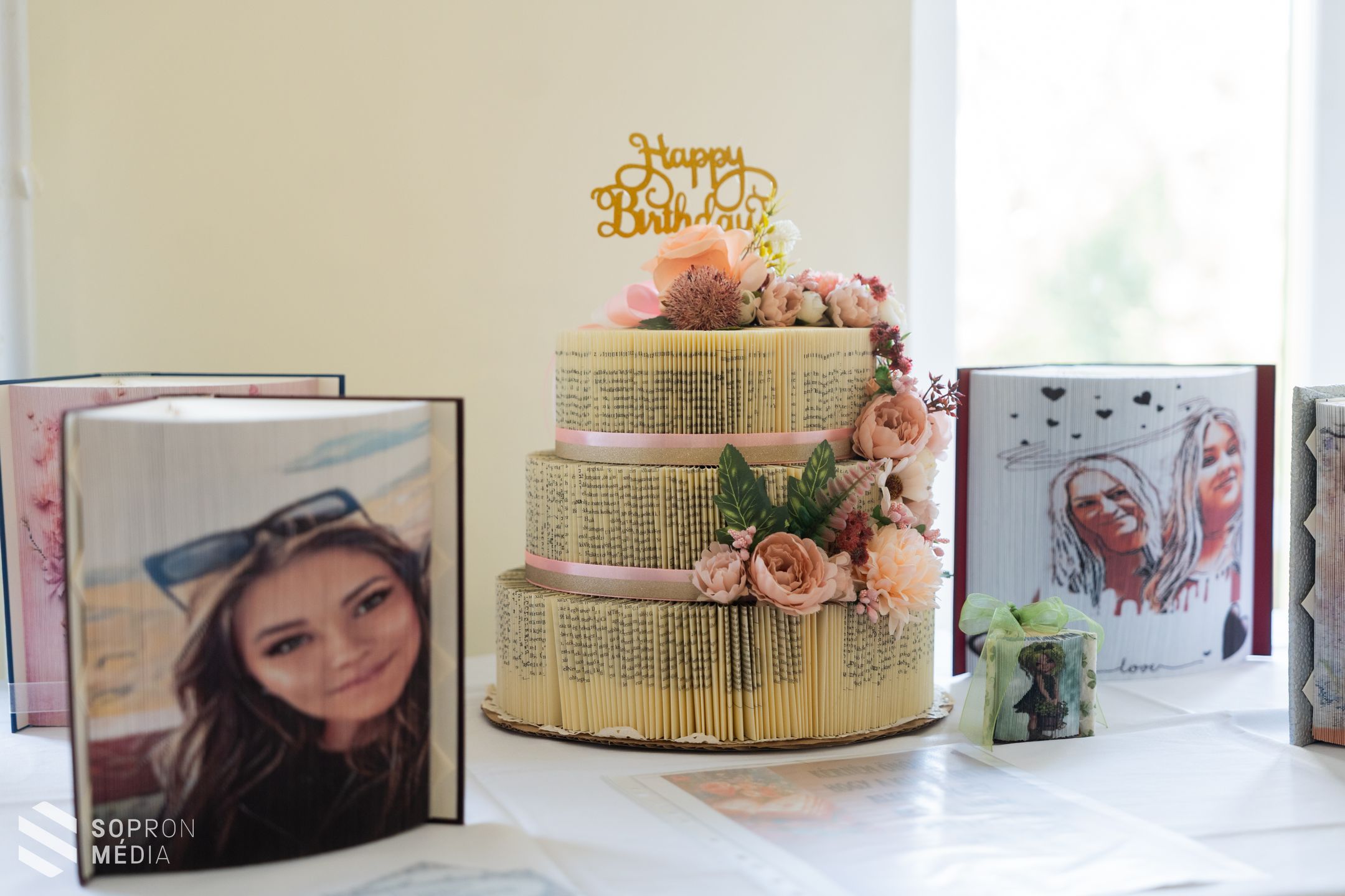 Megnyílt a Book-Art Design kiállítás