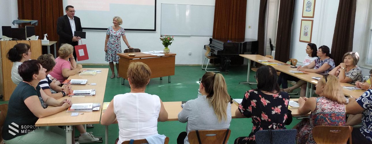 Nyári továbbképzés Kárpát-medencei pedagógusok számára a Soproni Egyetem Benedek Elek Pedagógiai Karán