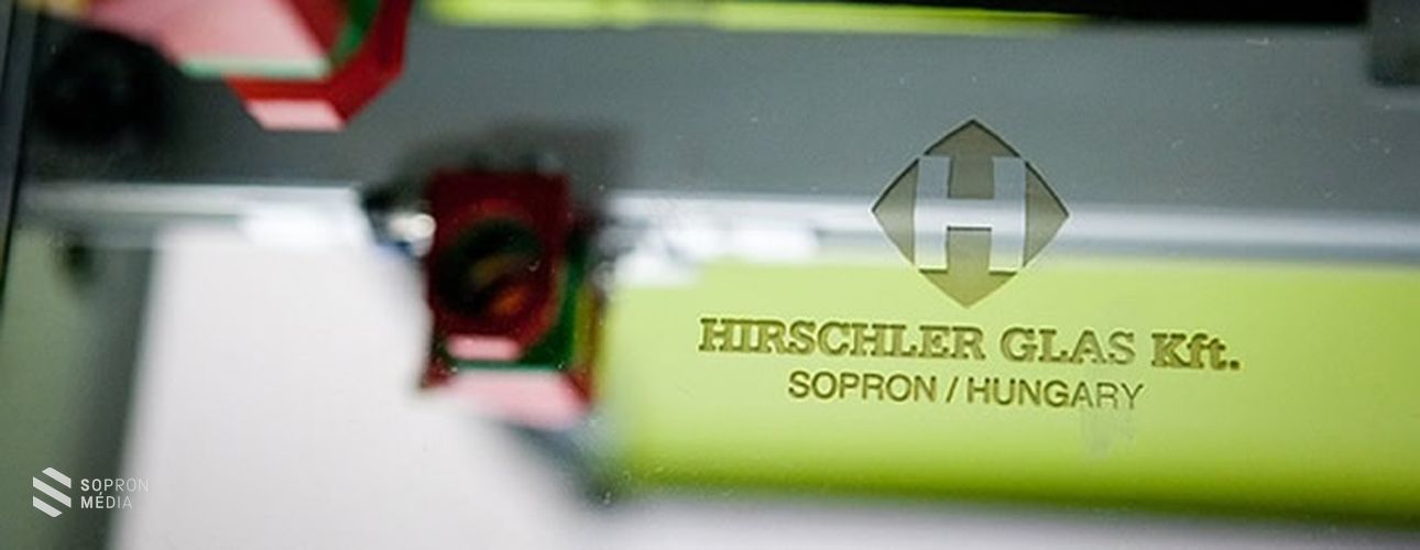 A soproni Hirschler Glas Kft. diadalmaskodott az Év Gyára 2019 versenyen