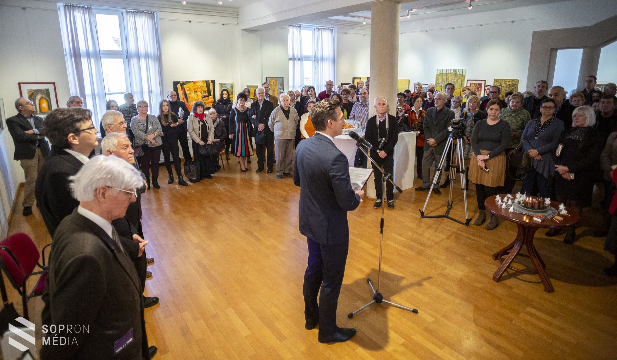 Megnyílt az Adventi Tárlat – Megjelent a Soproni  Füzetek 2019