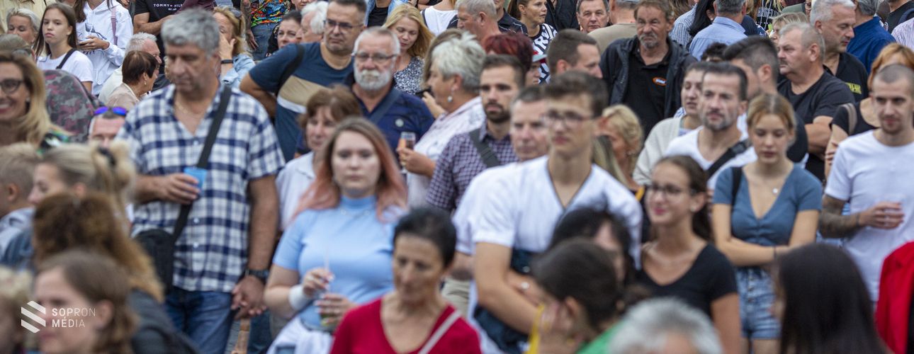Soproni Piknik - sok érdeklődőt vonz a rendezvény - képriport