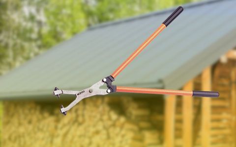 Trapézlemez lyukasztó