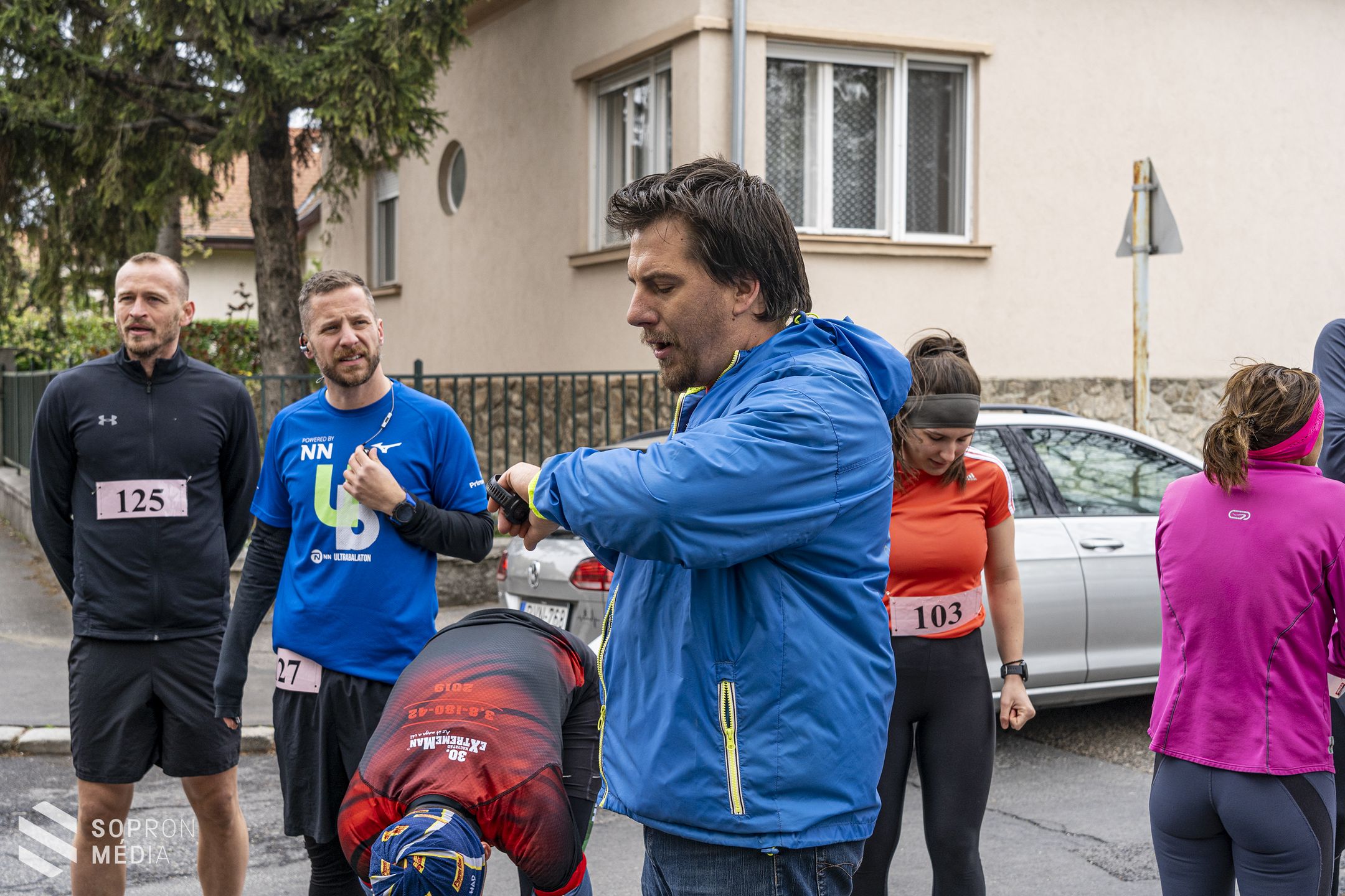 Futva és sétálva gyönyörködhettek a soproni panorámában