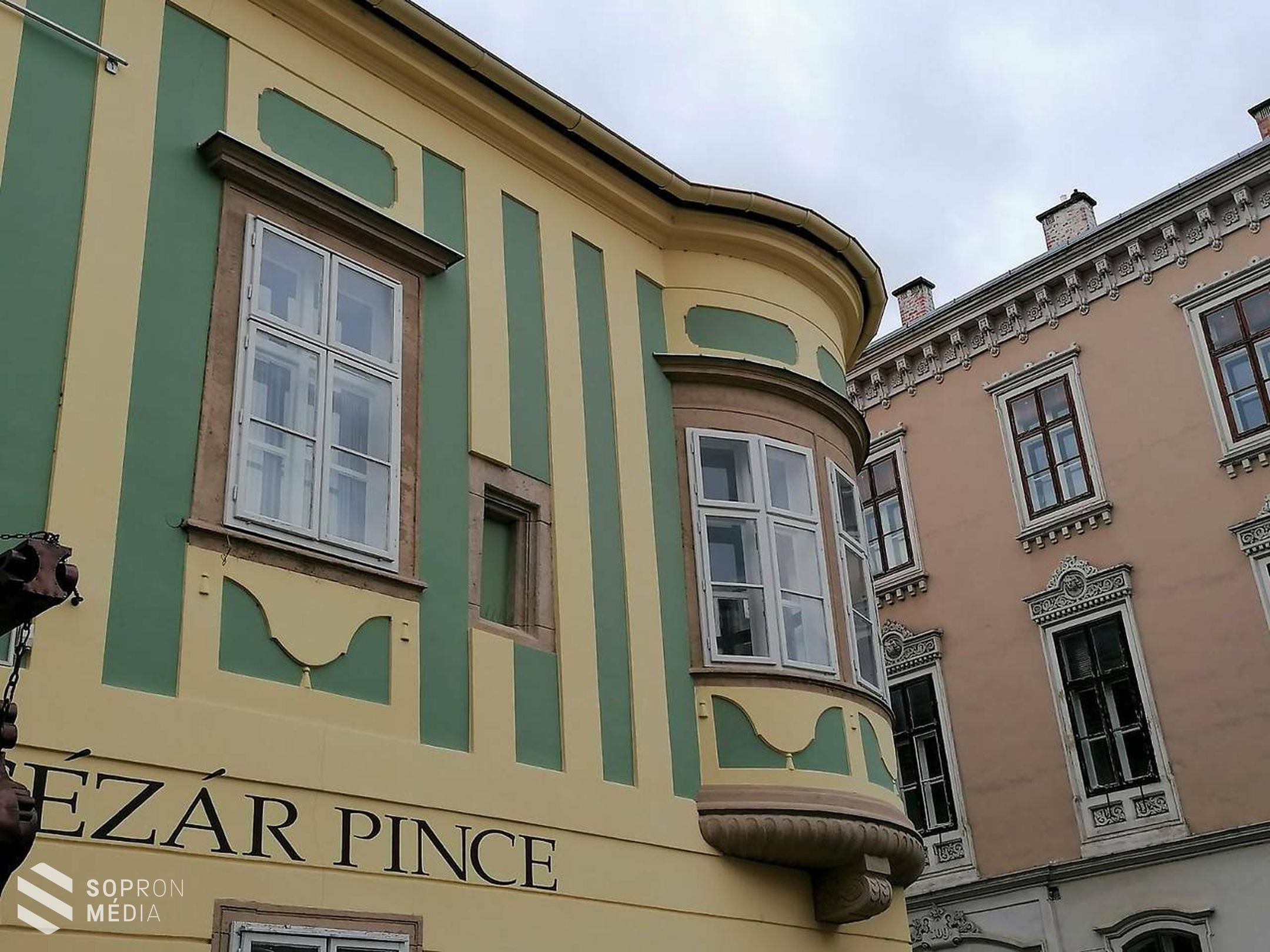 Szerelmes grófok, hercegek nyomában