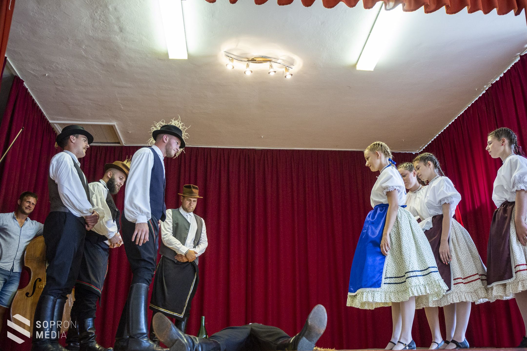 Így mulatott a falu Völcsejen - KÉPEKKEL!