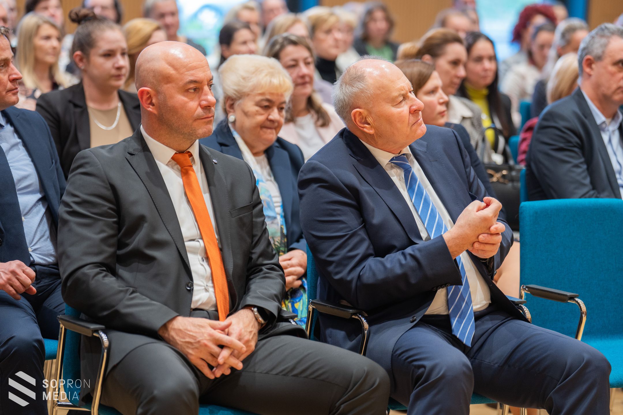 Fülöp Attila: januártól megemeljük a szociális szférában dolgozók bérét