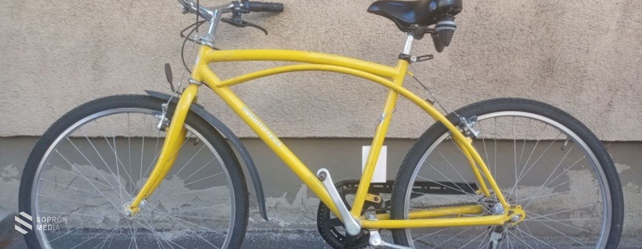 Ennek a kerékpárnak a tulajdonosát keresik a soproni rendőrök