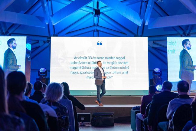 Szakértői interjú: Hogyan hozzuk ki weboldalunkból a legtöbbet? c. bejegyzés borítóképe