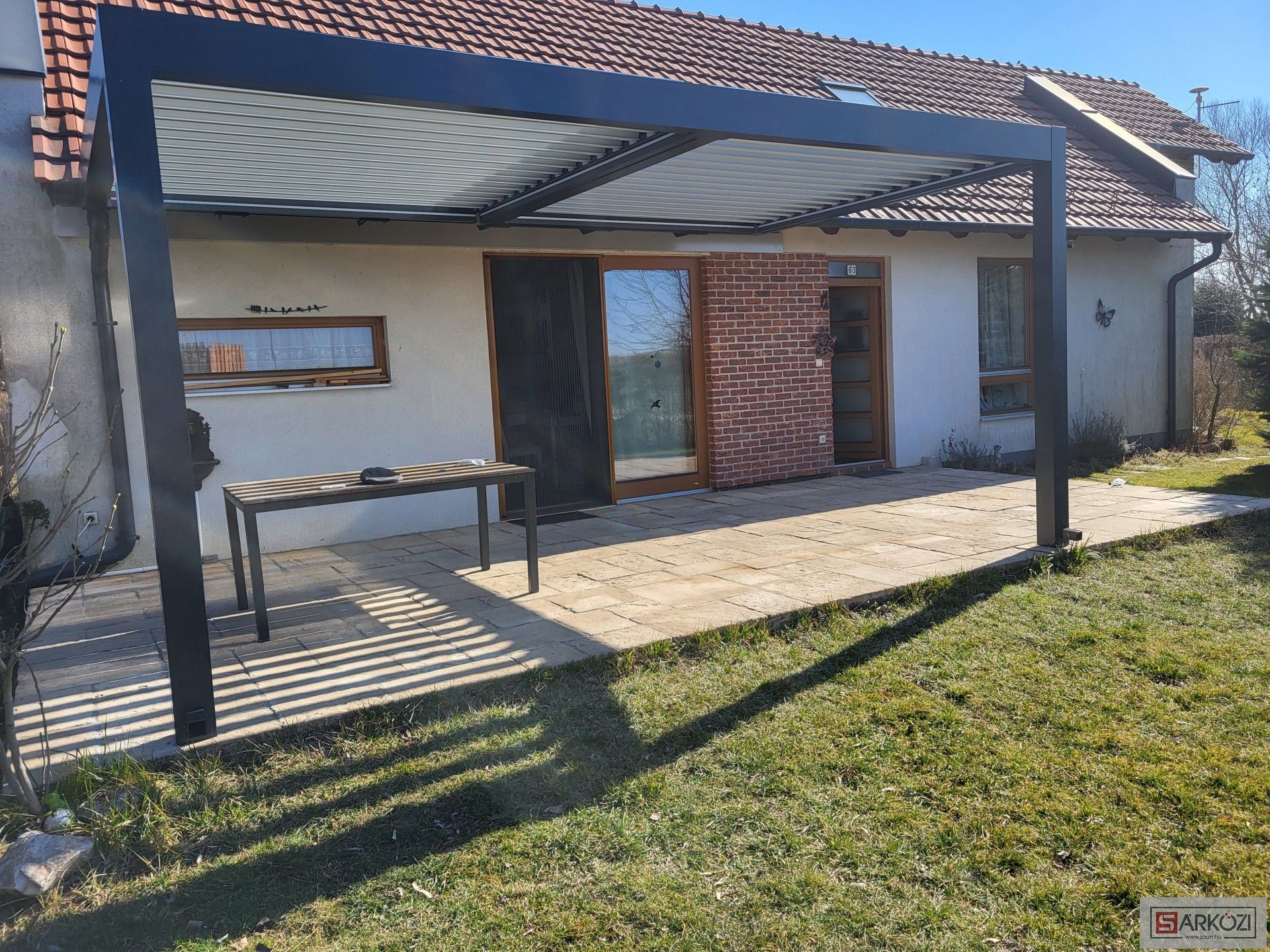 Bioklimatische Pergola 95