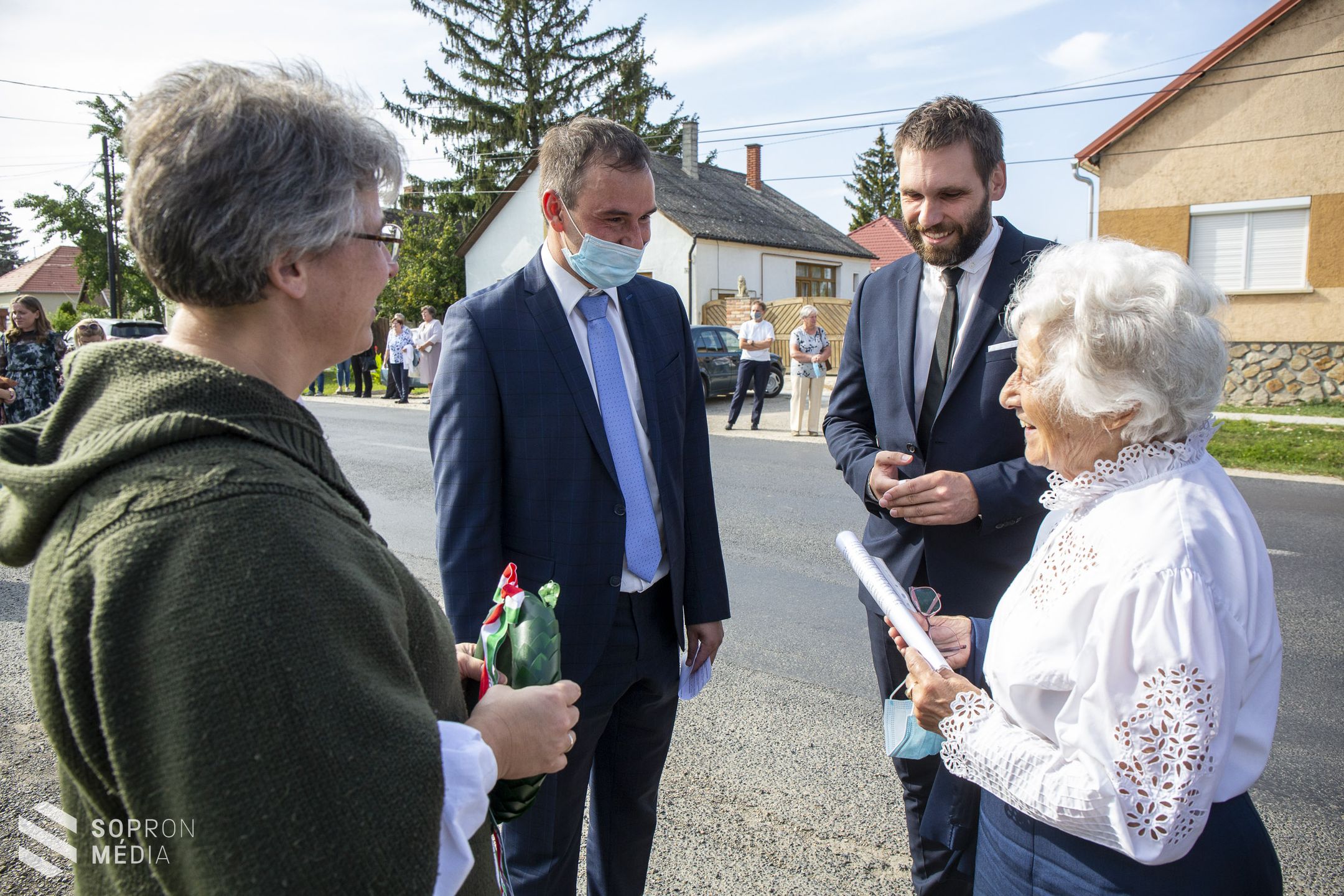 Czupy Bálint nemzetgyűlési képviselő tiszteletére emléktáblát helyeztek el Völcsejen