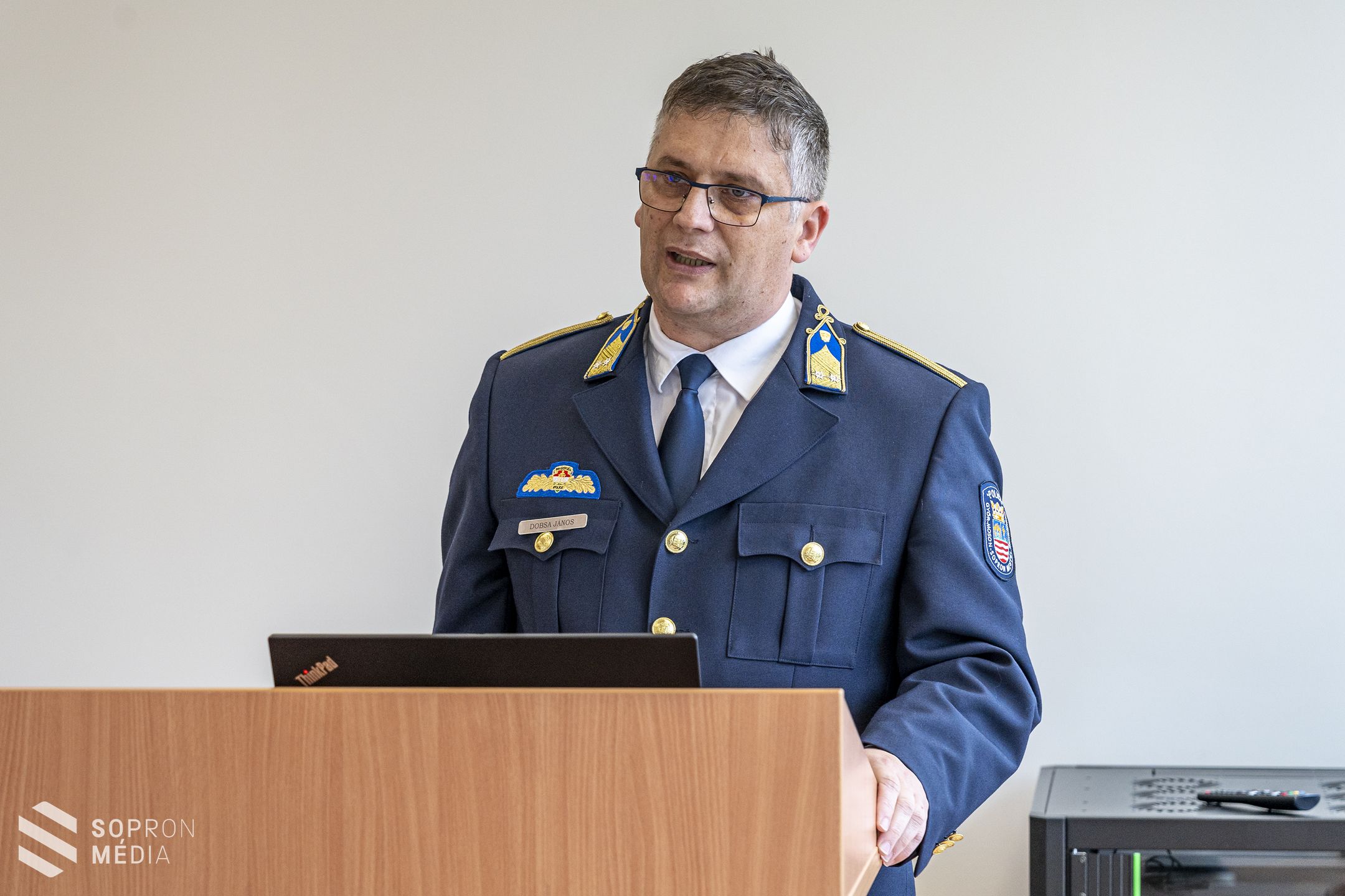 Járási közbiztonsági egyeztető fórumot tartottak a Soproni Rendőrkapitányságon