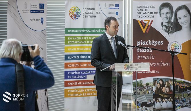 Barcza Attila Sopron és térsége országgyűlési képviselője