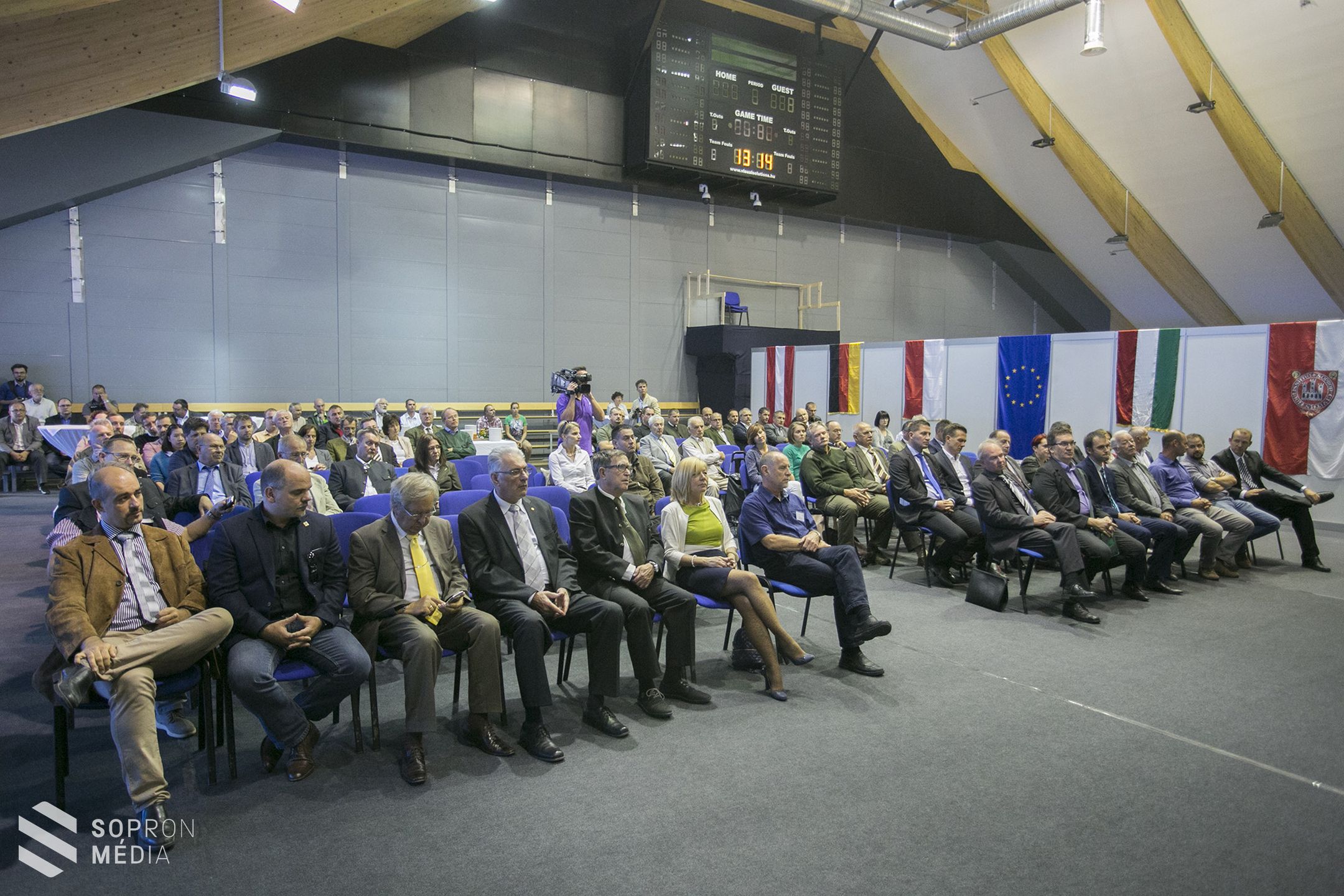 Megnyílt a 9. innoLignum Sopron Erdészeti és Faipari Szakvásár és Rendezvénysorozat!