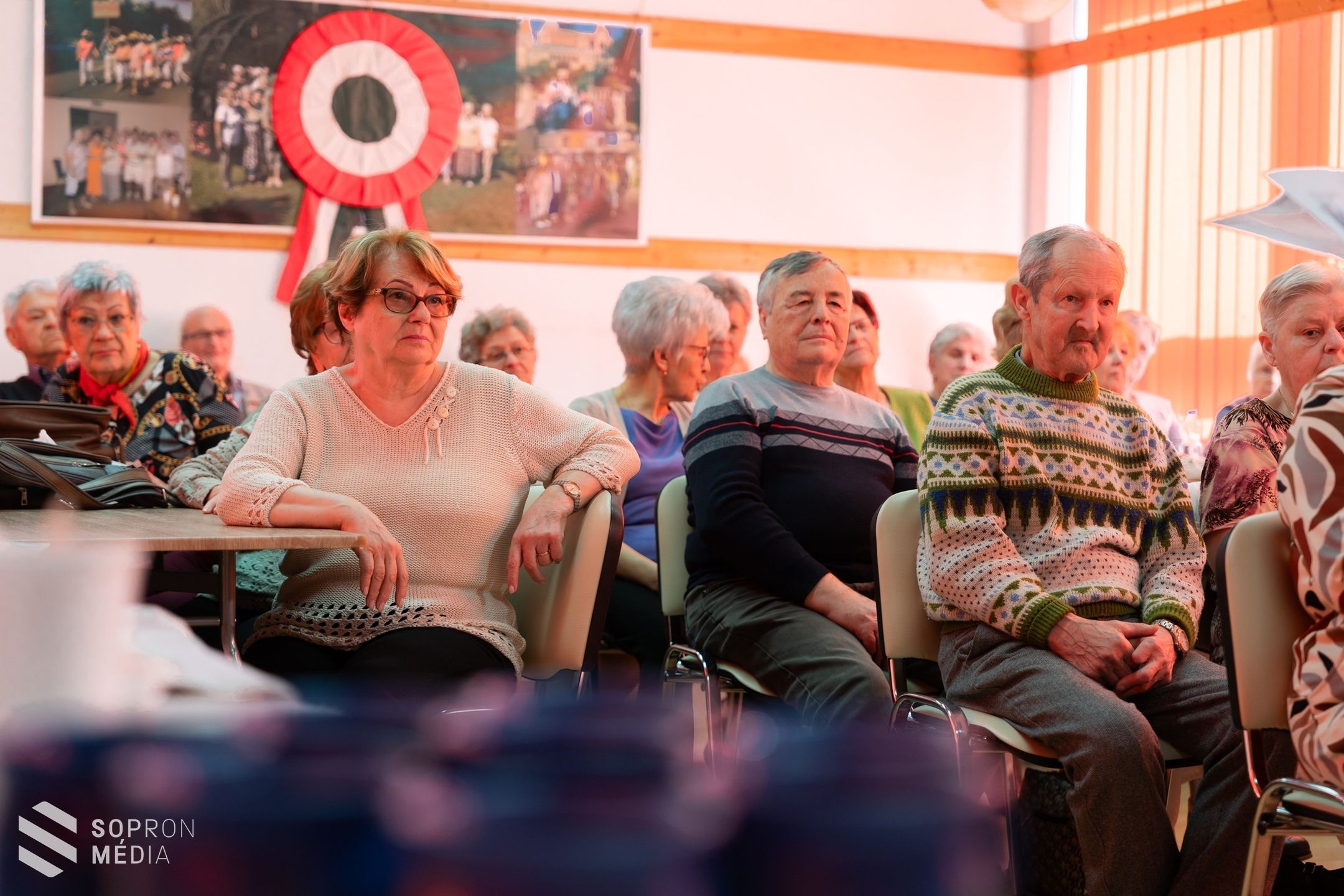 Irodalmi teadélutánt tartottak a Lővéri Nyugdíjas Klubban
