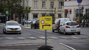 Elterelték a Várkerület forgalmát