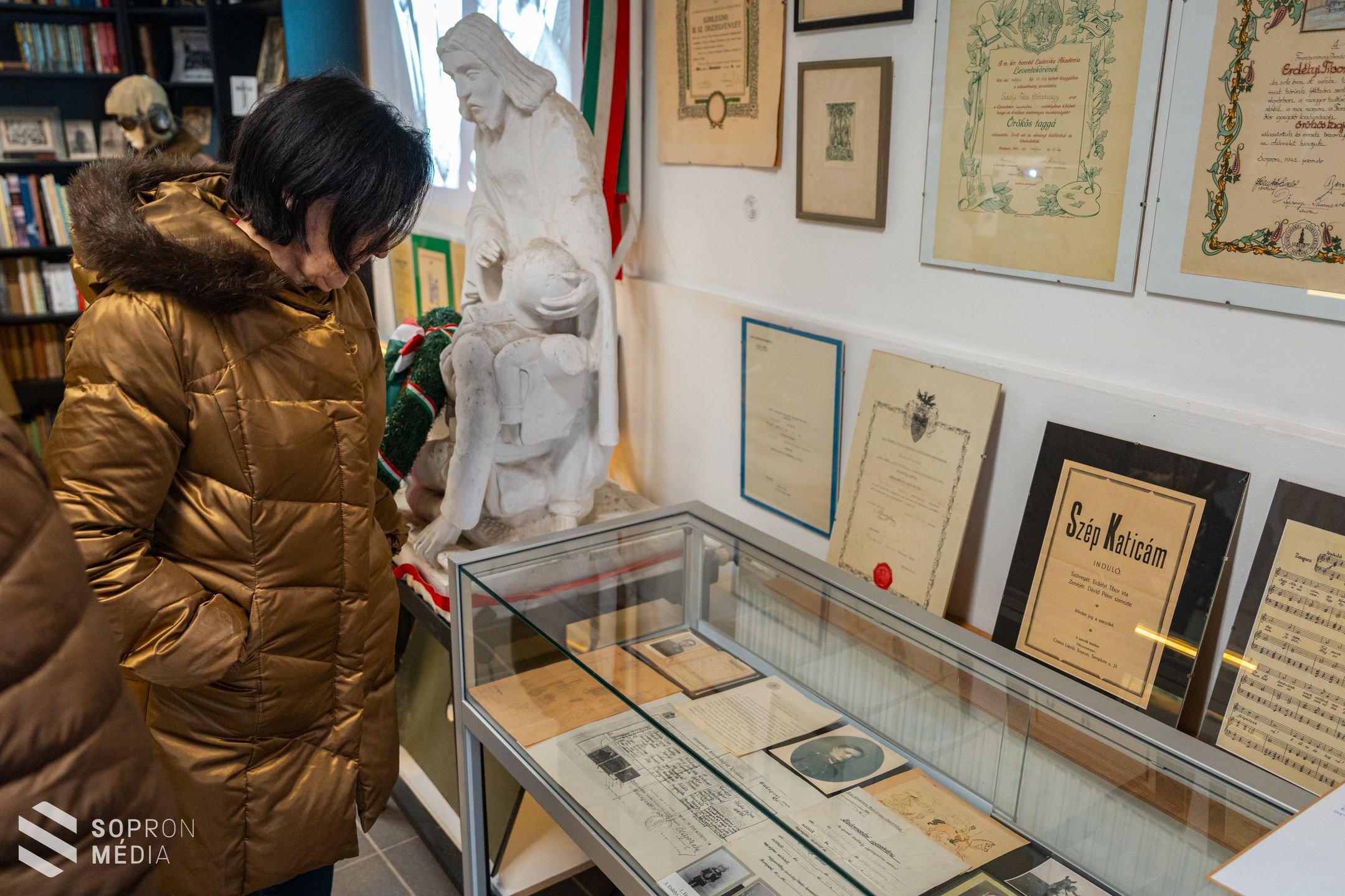 Kiállítás nyílt Hirschler Rezső emlékére