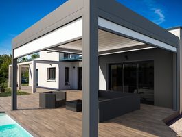 Pergolák / ponyvás és dönthető lamellás