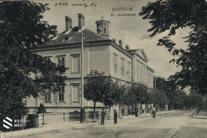 1906 - Csatkai Endre utca, volt Tanítóképezde (képeslap) 
