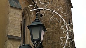 Ünnepi díszbe öltözik a város