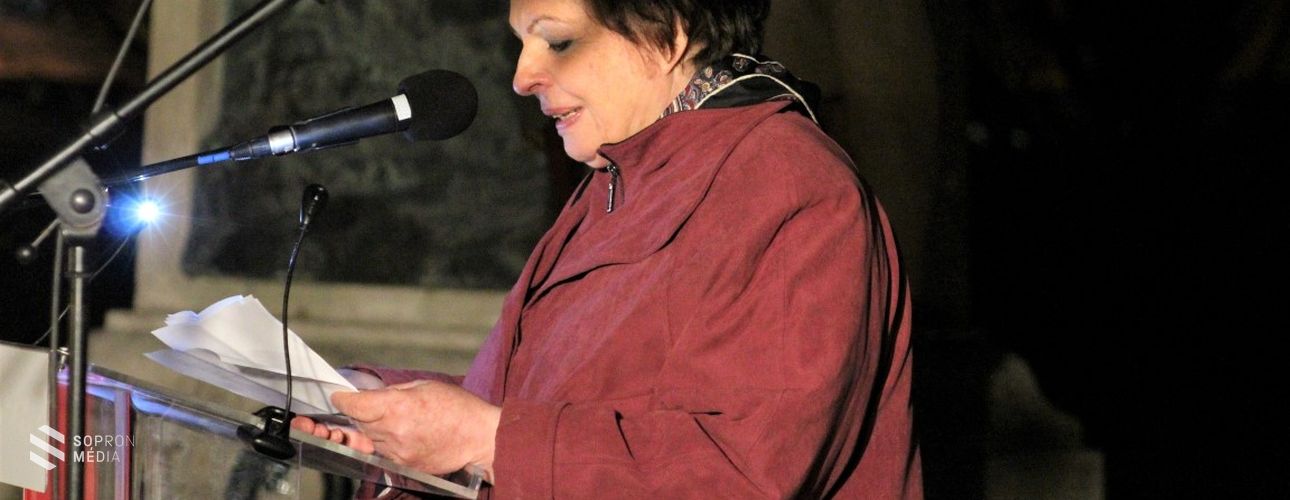 Hazám-díjat kapott Rakovszky Zsuzsa