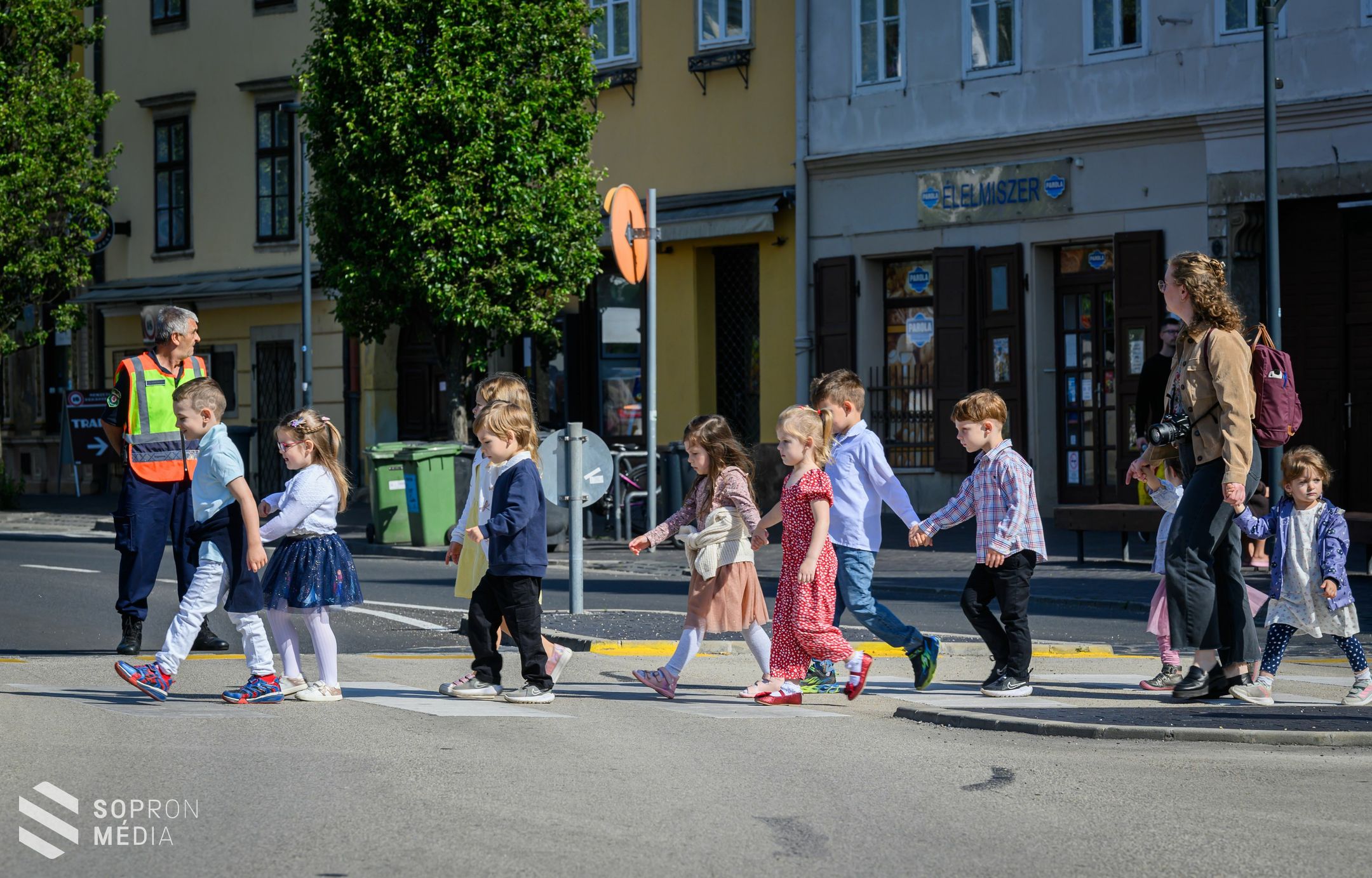 Látványos és interaktív projektnap a Fő téren