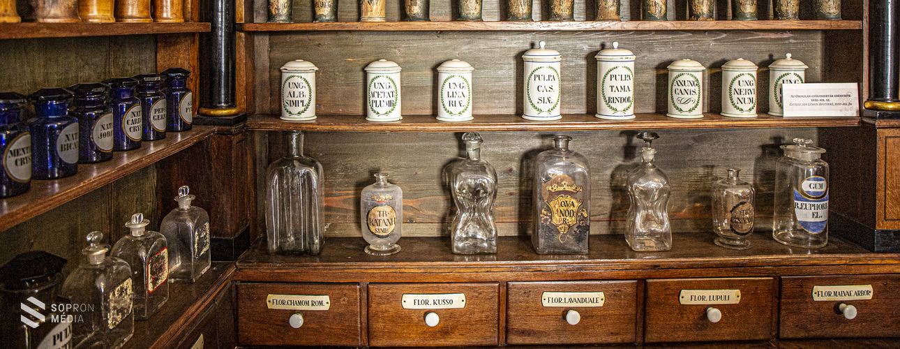 Az épület, melynek története összeforrt a gyógyítással