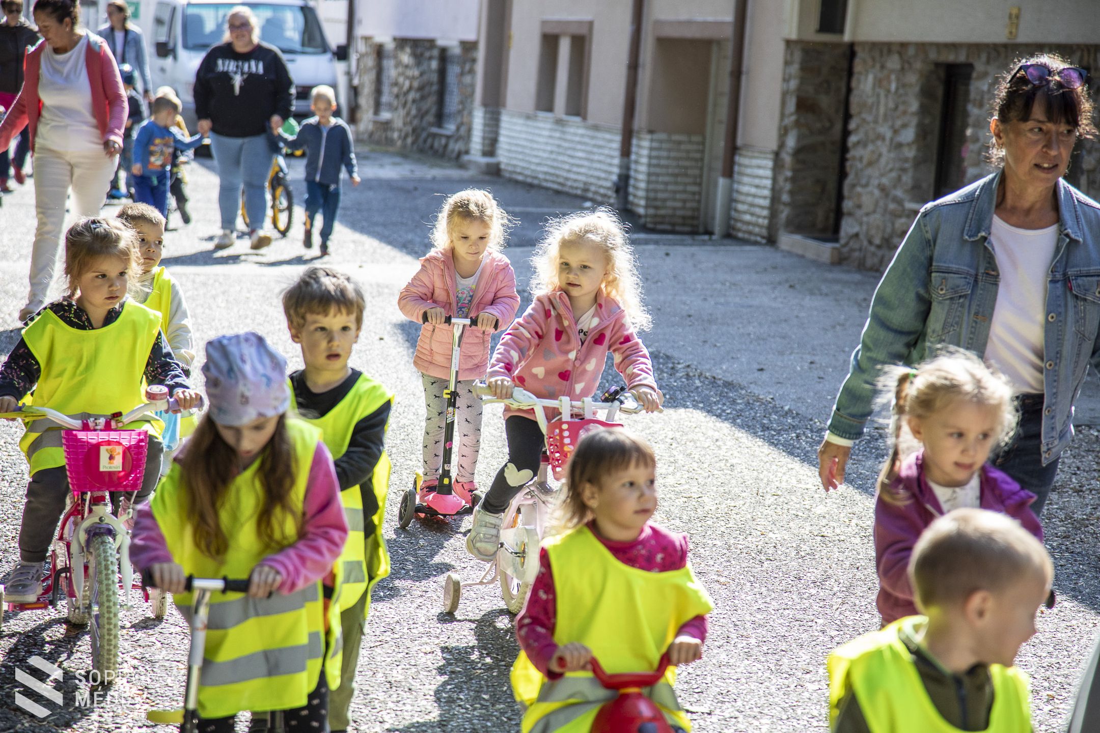Az autómentes nap fontosságára hívták fel a figyelmet a Trefort Téri Óvodában