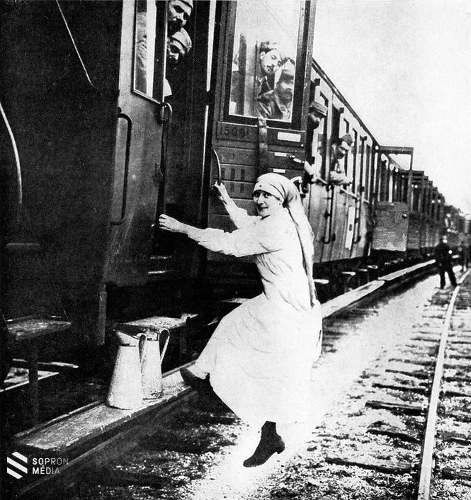 Önkéntes ápolónők részvétele az első világháborúban