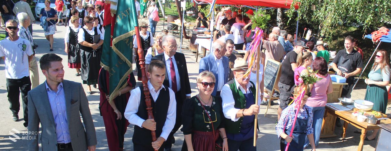 Hagyományőrző búcsú volt Bánfalván (galéria)