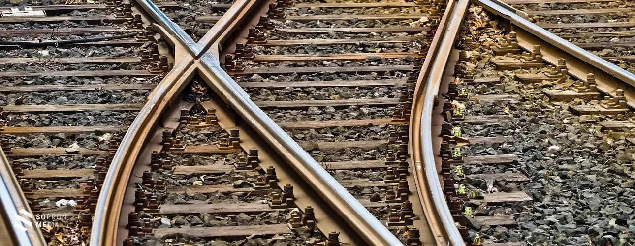 Vágányzár a Győr–Sopron és Csorna–Szombathely vasútvonalakon
