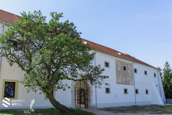 Fertőszéplak - Széchenyi kastély