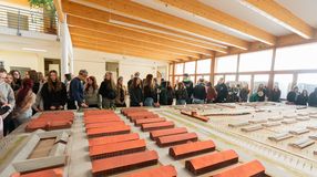 Sopronba érkezett az Auschwitz-i haláltábort bemutató vándorkiállítás