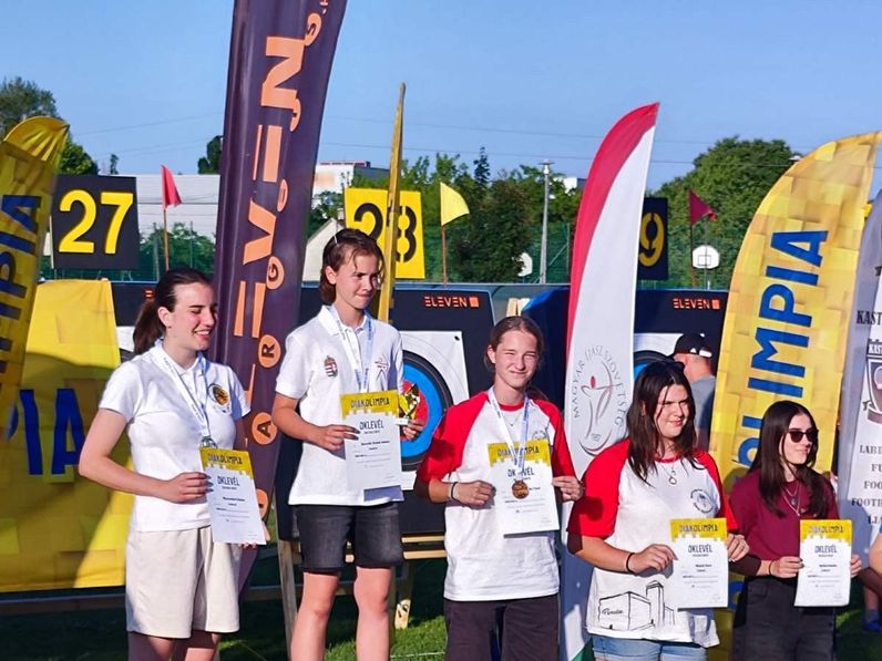 Ismét kiváló eredményeket értek az Alpokalja Íjász Sportegyesület versenyzői