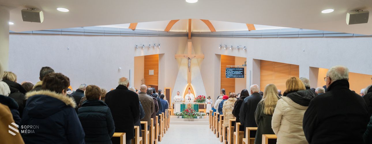 Búcsút ünnepeltek a Szent Margit-templomban