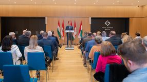 Sopron nemcsak a hűség városa, hanem a kultúra városa is - kulturális fórumot tartott Hankó Balázs  kultúráért és innovációért felelős miniszter