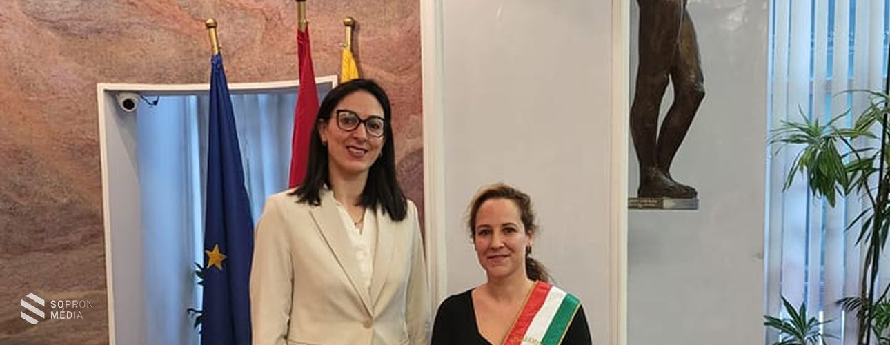 Magyar állampolgár lett Jelena Brooks