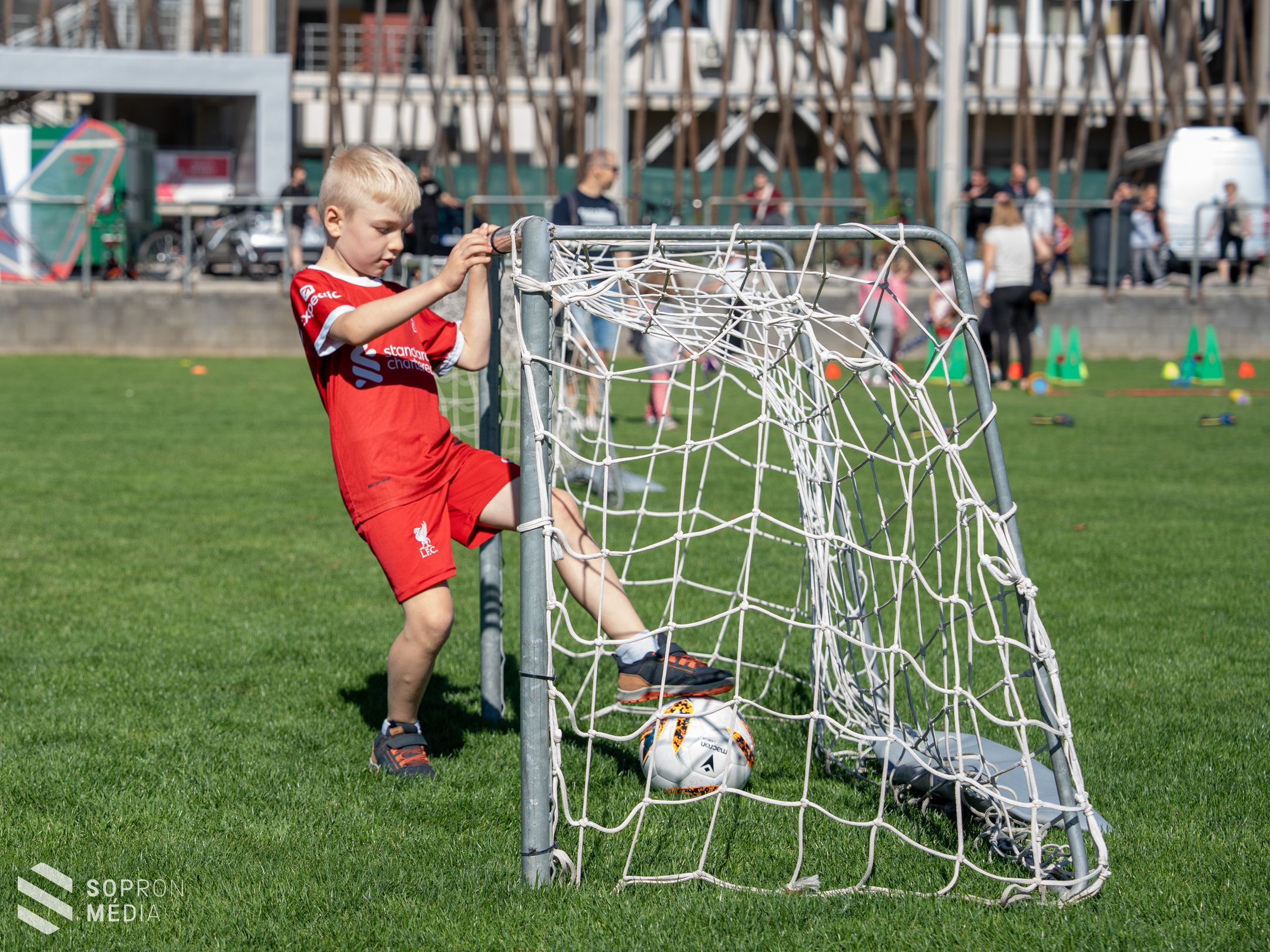 Sportolj Sopron! - 36 sportágat próbálhattak ki kicsik és nagyok