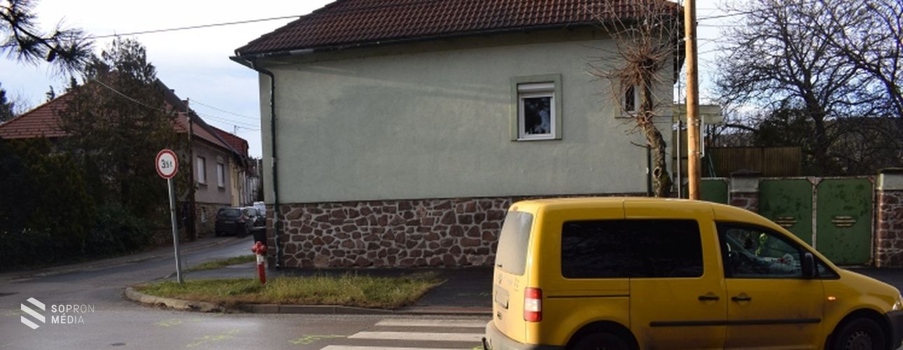 Zebrán gázoltak el egy embert Sopronban