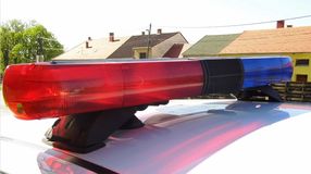 Felhívás! Felismeri őket? Parfümöket loptak!