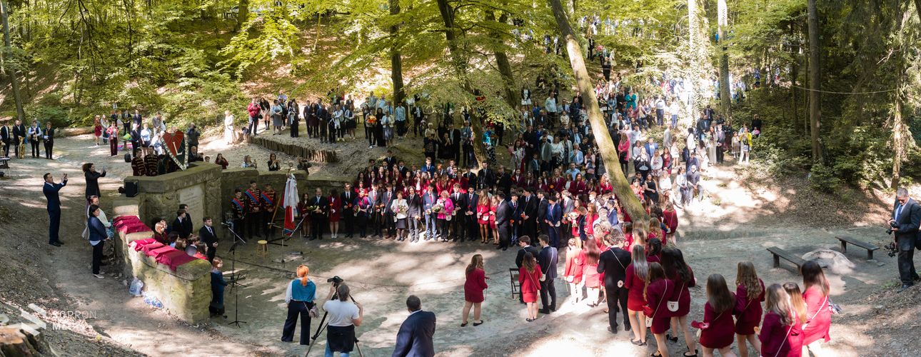 Elballagtak a Berzsenyi Dániel Evangélikus Líceum végzősei