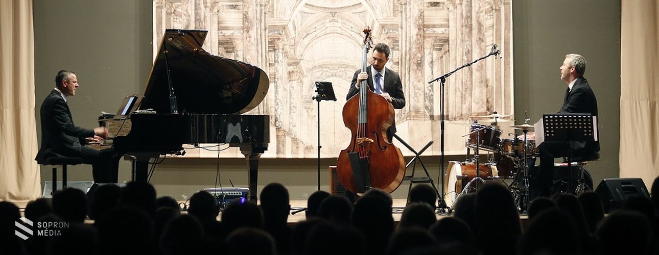 Nagysikerű jazzkívánságműsor különkiadás Eszterházán