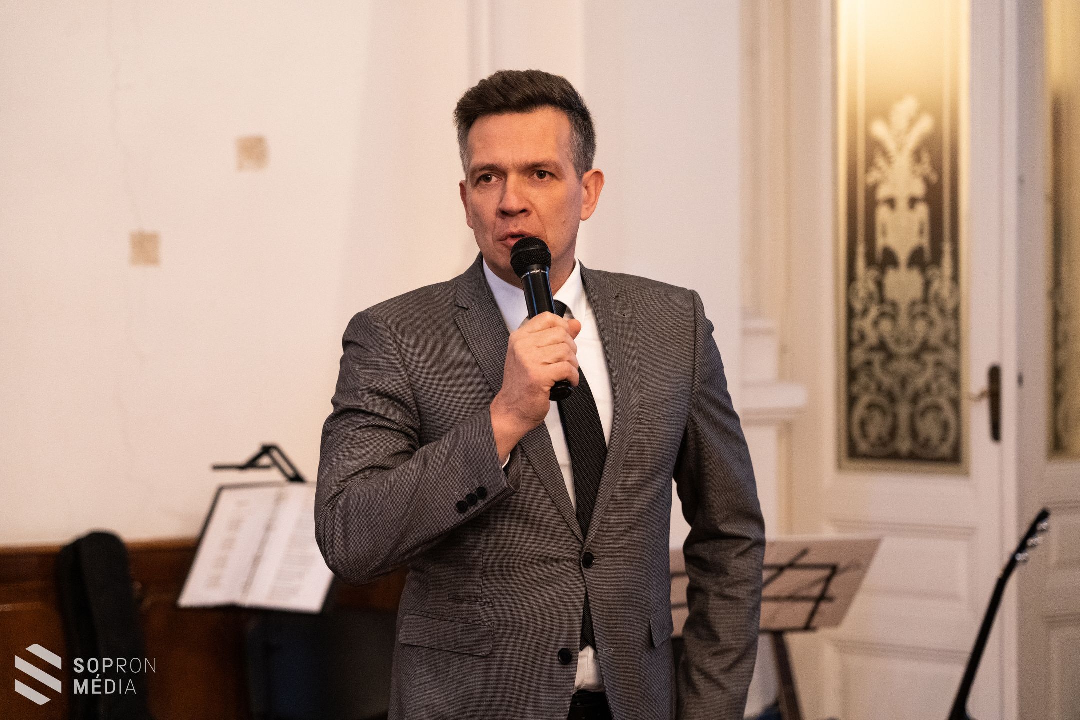 Filmvetítéssel várta az érdeklődőket az Alzheimer Café