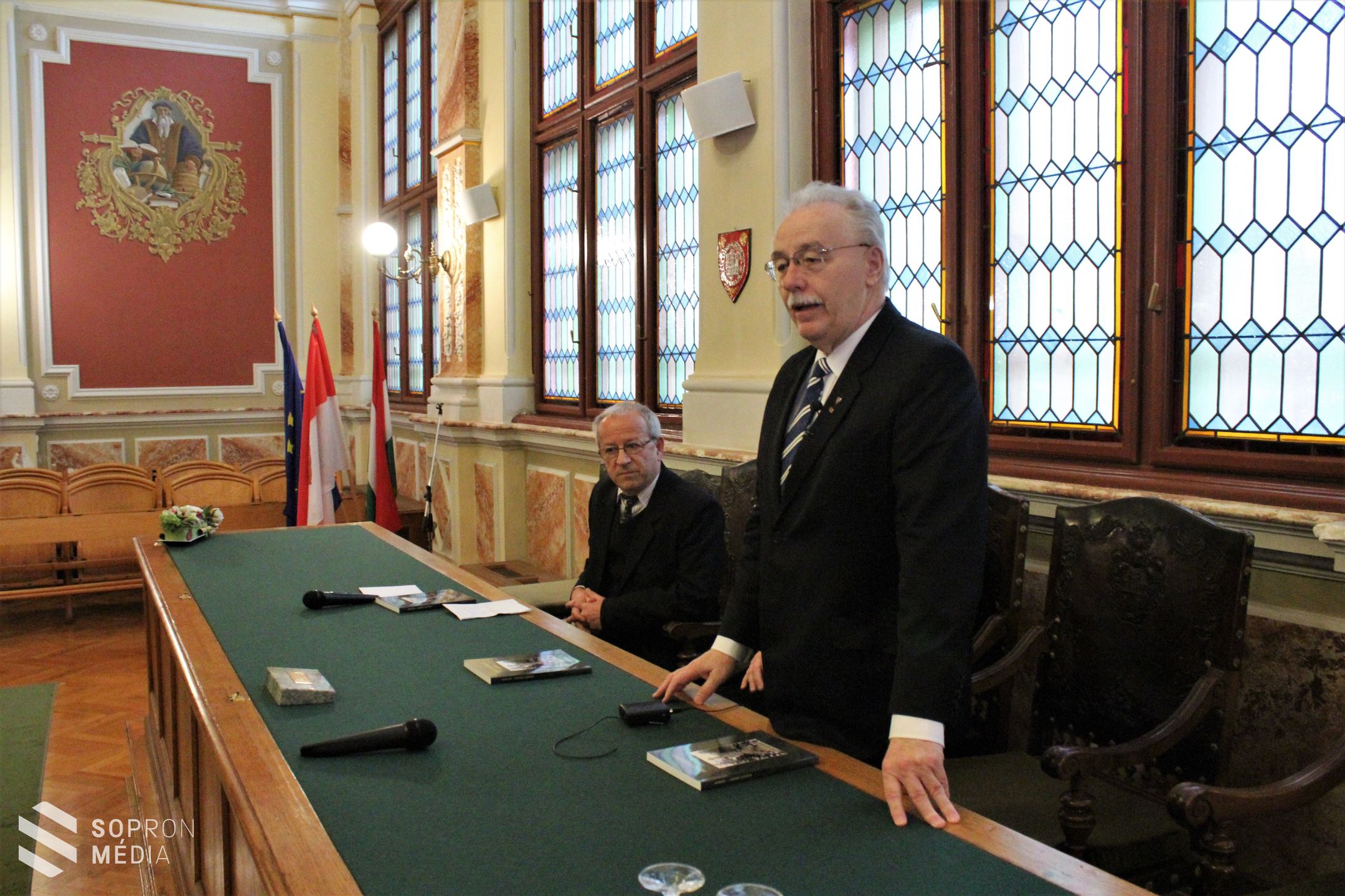 Könyvbemutató: Nemzeti Sírkert - Sopron