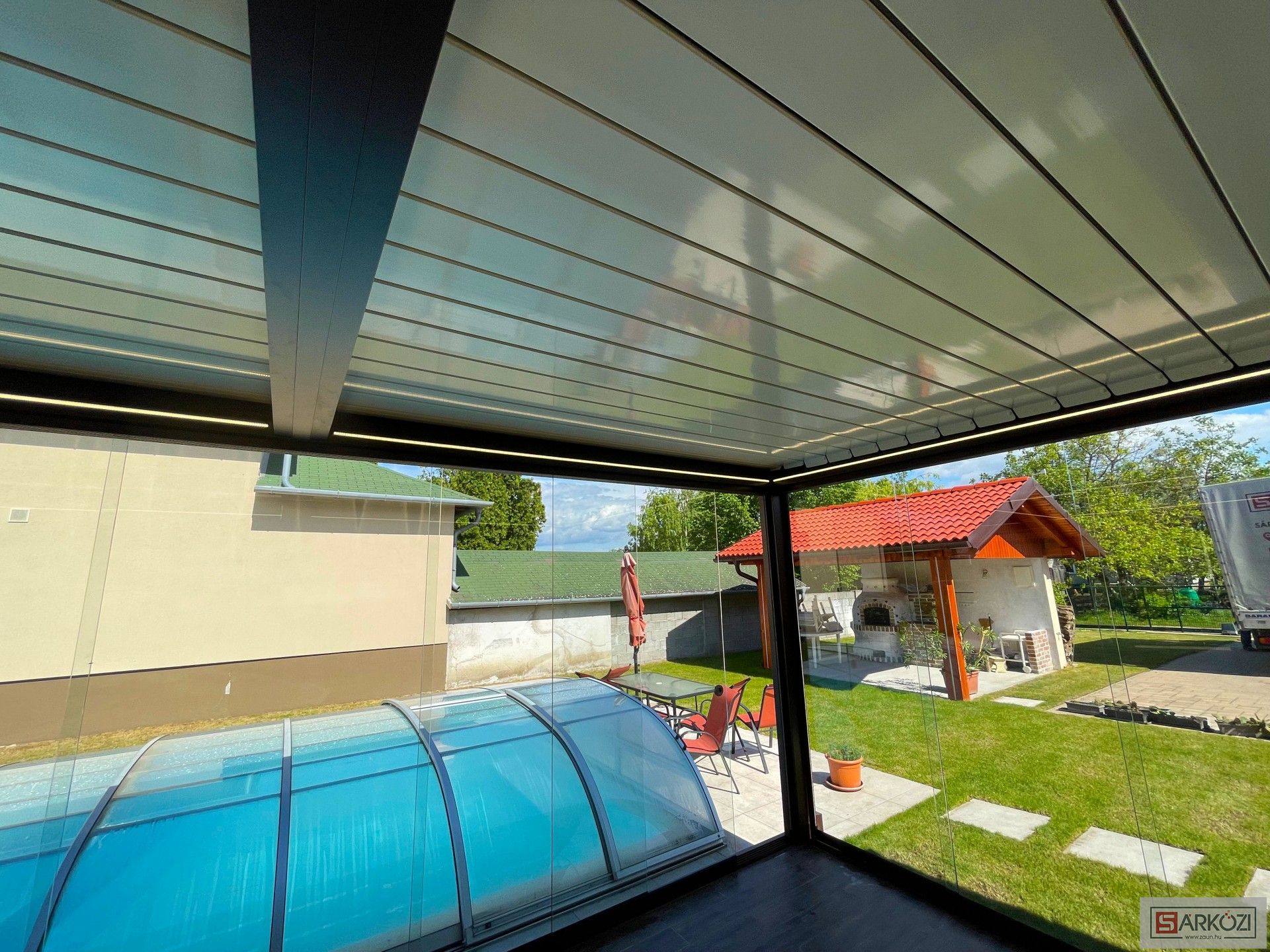 Bioklimatische Pergola 93