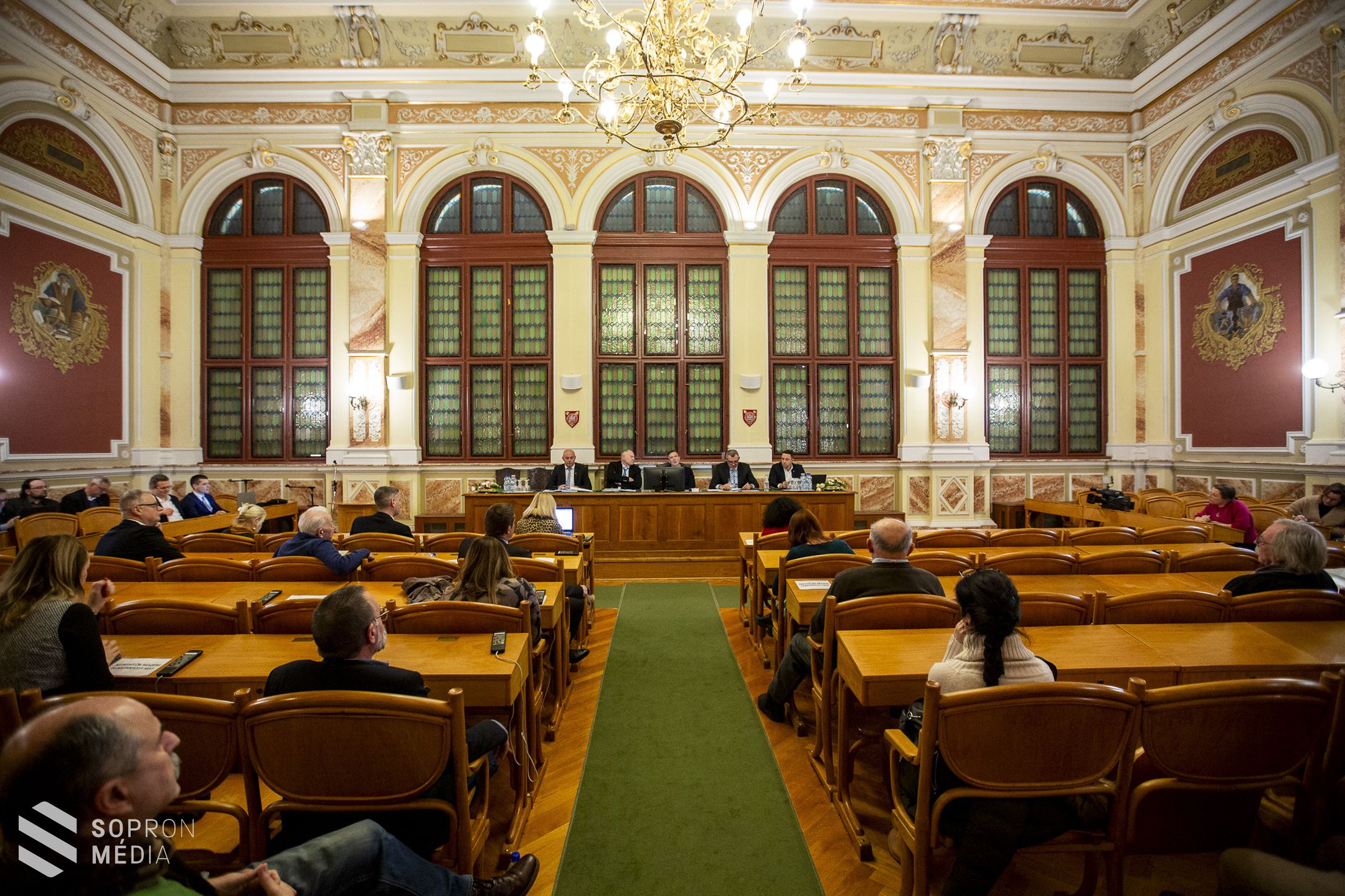 Közmeghallgatáson válaszoltak a városvezetők
