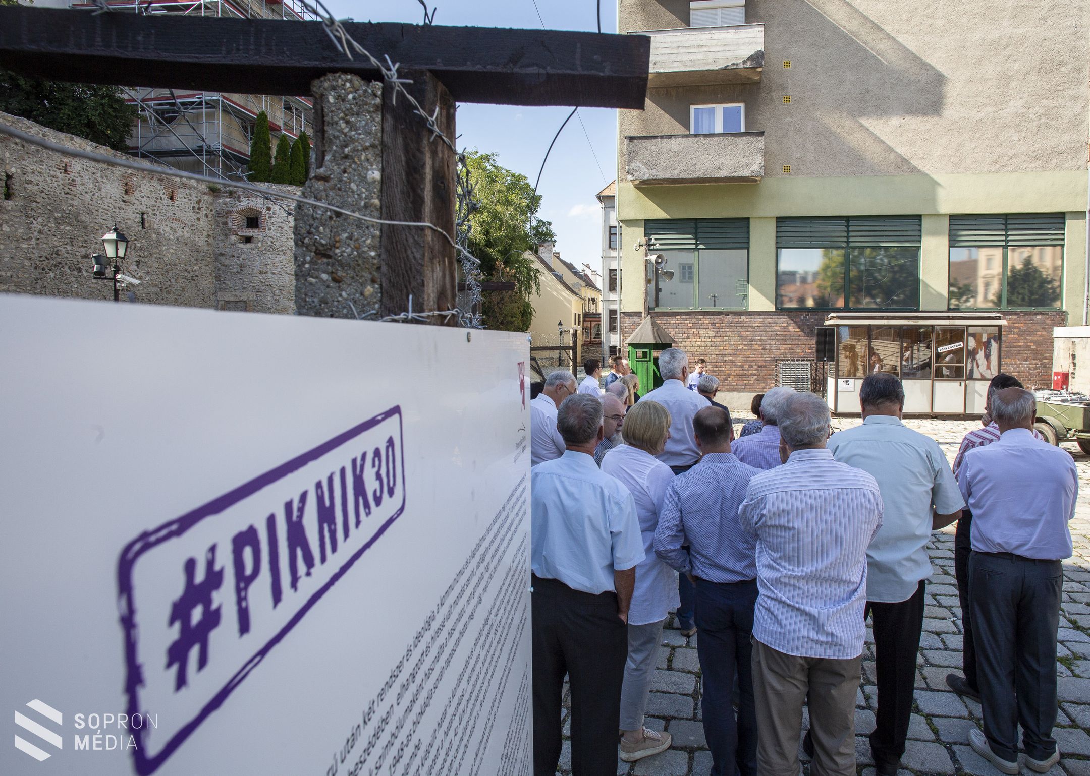 Páneurópai Piknik 30 - Kiállítás és kerekasztal beszélgetés a szervezőkkel