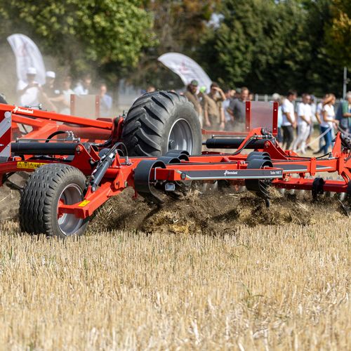 "A lét a tét" - Szántóföldi technológiai bemutató 2026. 08. 28., Halászi
