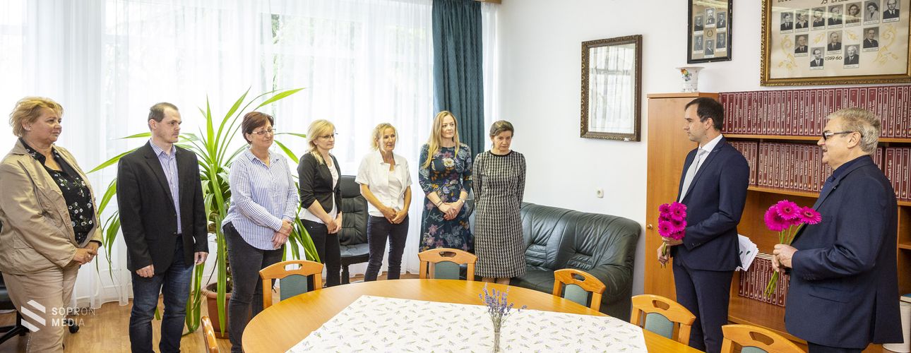 Pedagógusnap – június első vasárnapja a tanároké