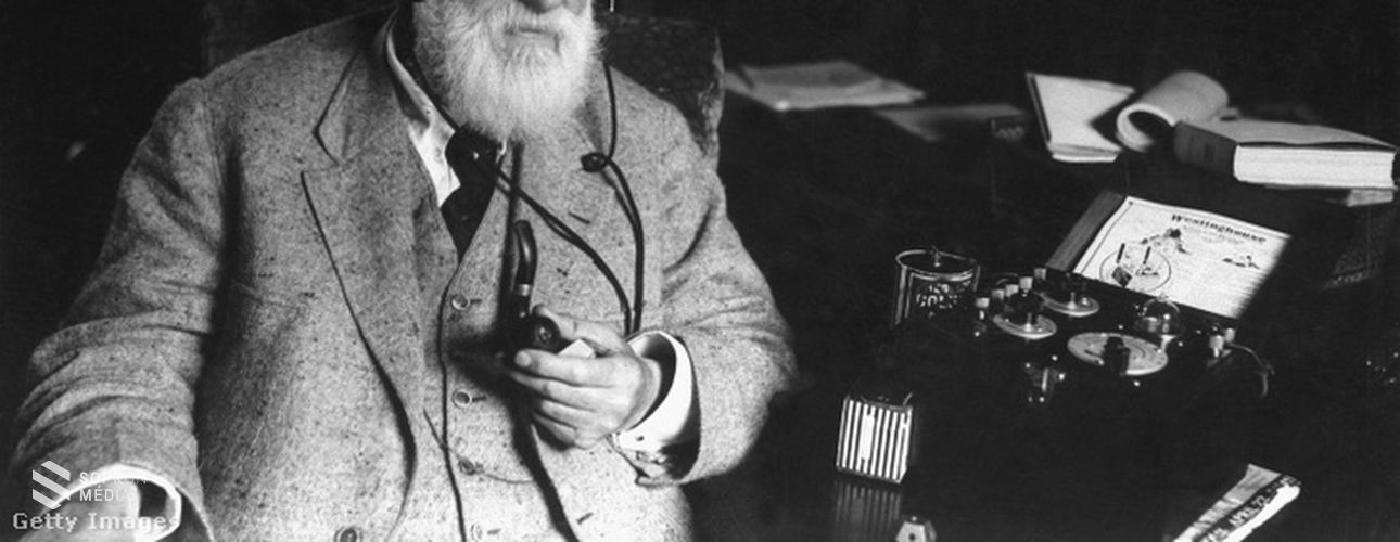 145 éves a telefon