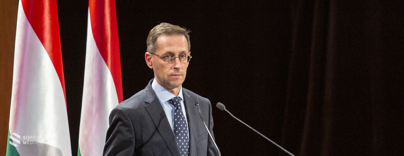 Varga Mihály: a gazdaság teljesítménye ad lehetőséget a fejlődésre